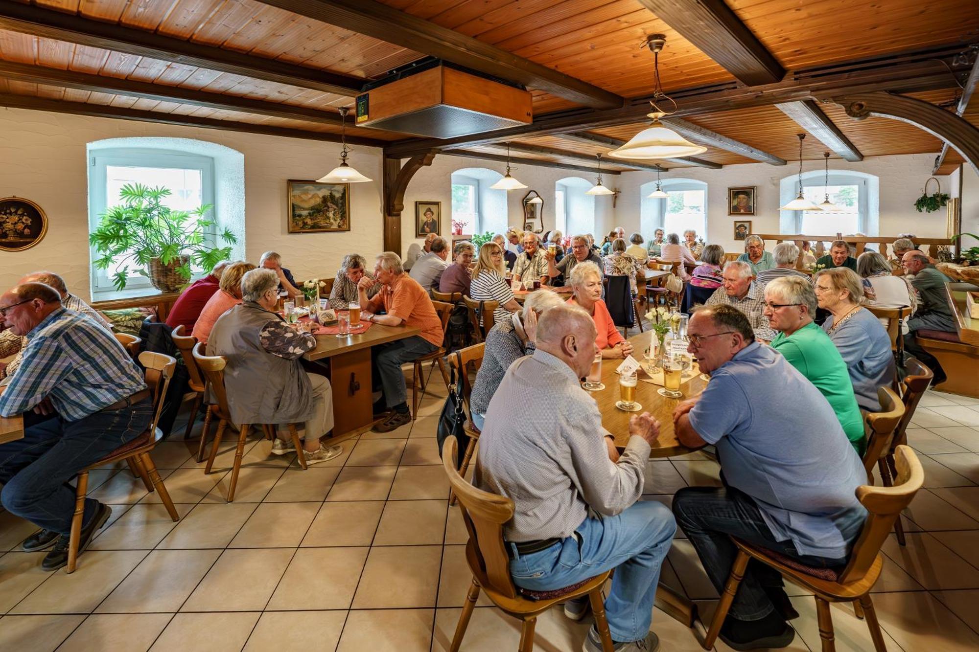 Landgasthof Ochsen Neresheim Exterior foto